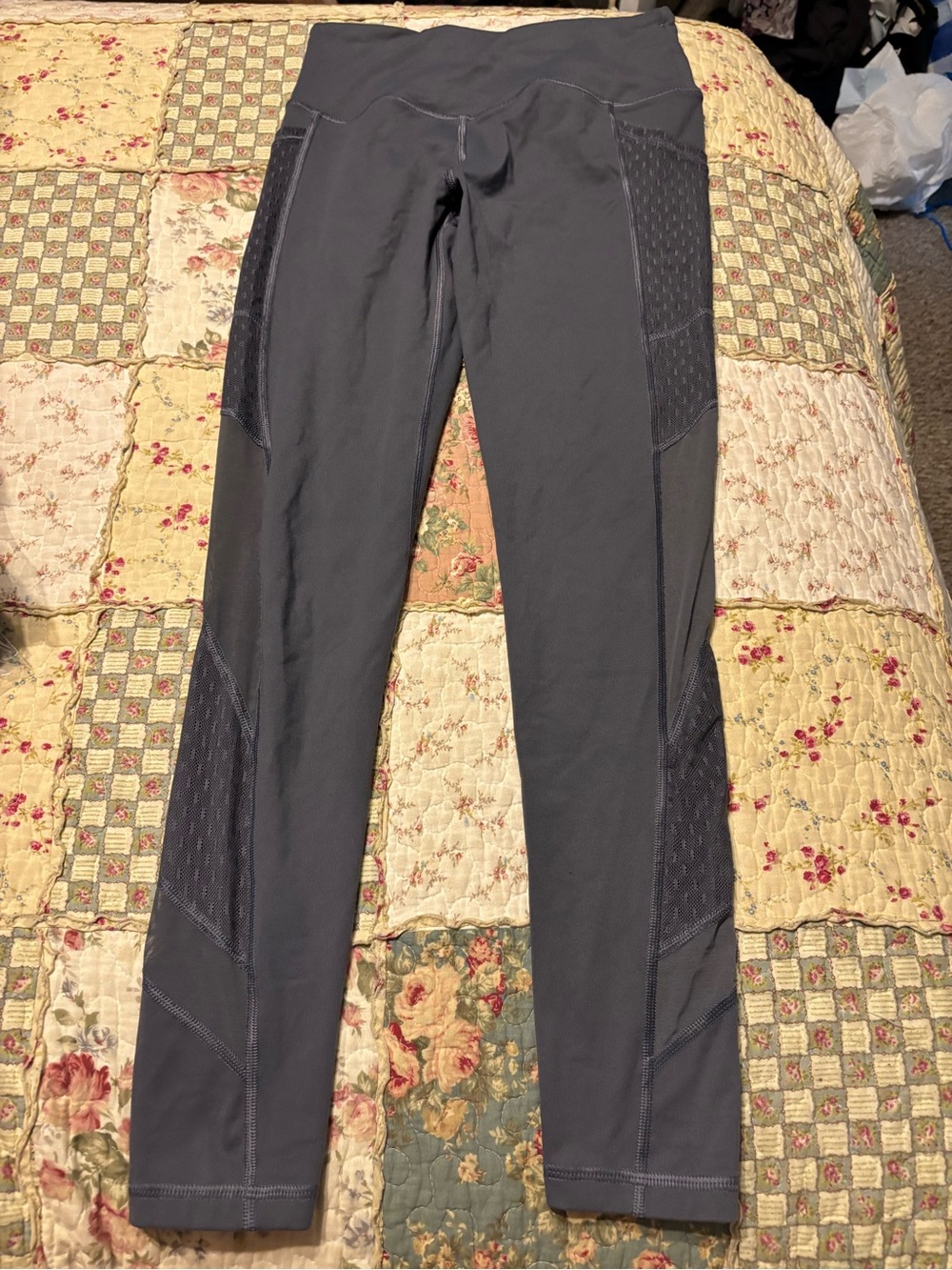 Victoria's Secret Charcoal Gray Athletic Leggings Small